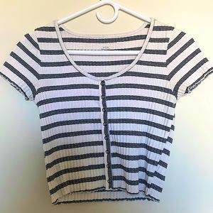 American eagle crop top